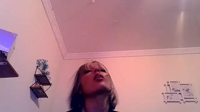 BlueStoneX online show from April 8, 7:54 am