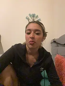 BlueStoneX online show from December 5, 6:45 am