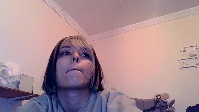 BlueStoneX online show from April 2, 7:48 am