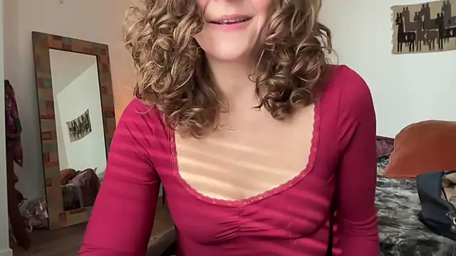 Snapshot of leahsparkles chatting on November 27, 3:56 pm leahsparkles online show from November 27, 3:56 pm