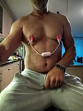 kevincumporn online show from May 11, 2:57 am