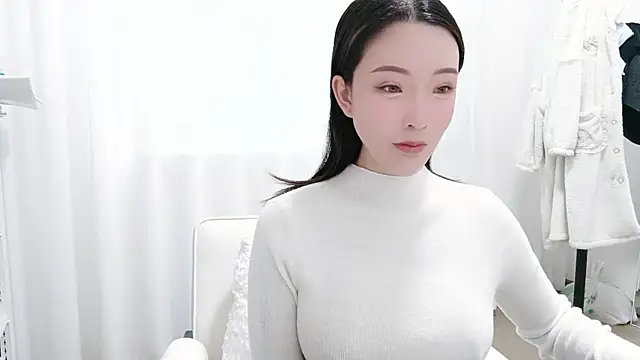 Snapshot of Lucky-kaka999 chatting on December 3, 1:39 am Lucky-kaka999 online show from December 3, 1:39 am