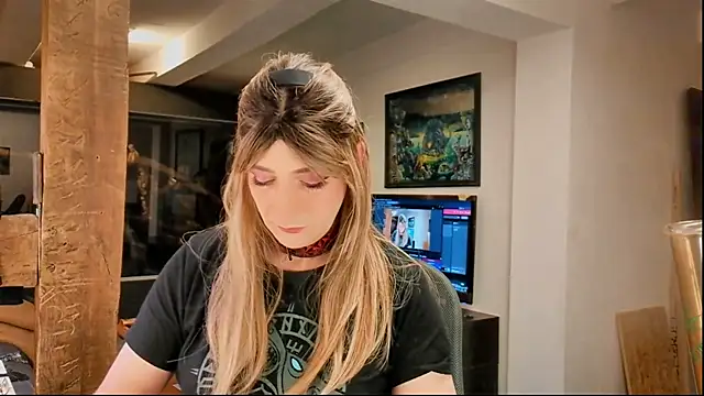 DYasmin69 online show from October 25, 9:59 pm