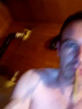 Snapshot of Eddyfrancis87 chatting on November 29, 3:17 am Eddyfrancis87 online show from November 29, 3:17 am