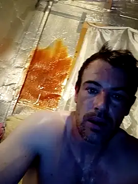 Snapshot of Eddyfrancis87 chatting on September 29, 10:59 pm Eddyfrancis87 online show from September 29, 10:59 pm