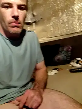 Snapshot of Eddyfrancis87 chatting on September 25, 10:27 pm Eddyfrancis87 online show from September 25, 10:27 pm