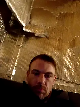 Snapshot of Eddyfrancis87 chatting on October 14, 9:25 pm Eddyfrancis87 online show from October 14, 9:25 pm