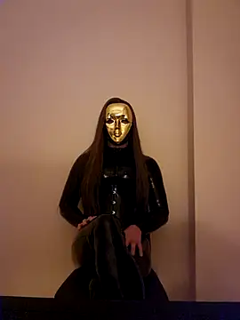 NoraInMask online show from February 23, 8:11 pm