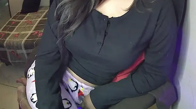 JASWINDER KAUR online show from February 22, 4:29 am