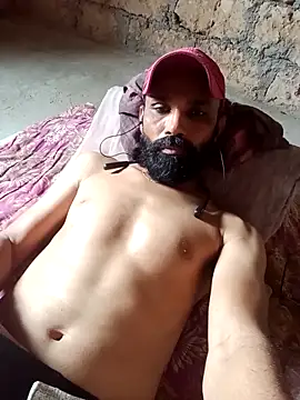 Snapshot of mojmasti143 chatting on October 30, 7:50 am mojmasti143 online show from October 30, 7:50 am