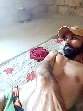 Snapshot of mojmasti143 chatting on January 4, 7:24 am mojmasti143 online show from January 4, 7:24 am