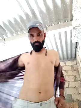 Snapshot of mojmasti143 chatting on October 20, 6:37 am mojmasti143 online show from October 20, 6:37 am