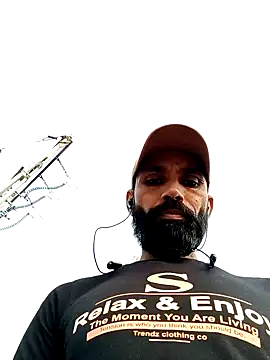 Snapshot of mojmasti143 chatting on December 25, 11:22 am mojmasti143 online show from December 25, 11:22 am