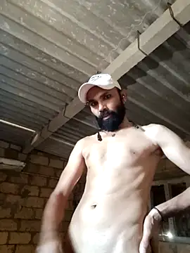 Snapshot of mojmasti143 chatting on February 15, 7:27 am mojmasti143 online show from February 15, 7:27 am