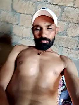 Snapshot of mojmasti143 chatting on January 11, 9:47 am mojmasti143 online show from January 11, 9:47 am