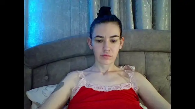 Diamond Danaa online show from March 10, 11:42 pm