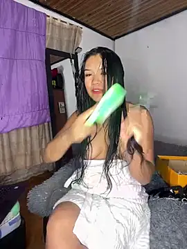 Charlotemonroe online show from February 17, 5:36 am