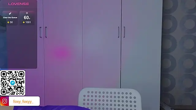 Cuteroxyfoxy online show from February 13, 4:45 am