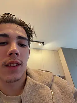 Snapshot of Alexiaa2006 chatting on January 15, 2:09 pm Alexiaa2006 online show from January 15, 2:09 pm