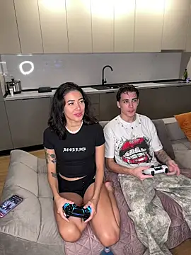 Snapshot of Alexiaa2006 chatting on February 5, 8:04 pm Alexiaa2006 online show from February 5, 8:04 pm