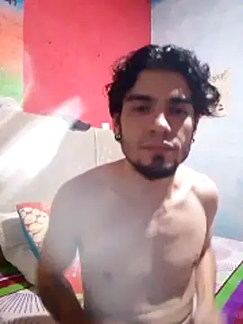 Snapshot of BlakeandRouse chatting on December 20, 12:13 am BlakeandRouse online show from December 20, 12:13 am