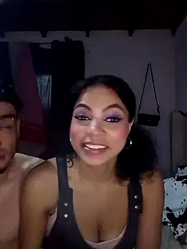 Snapshot of BlakeandRouse chatting on January 11, 10:05 pm BlakeandRouse online show from January 11, 10:05 pm