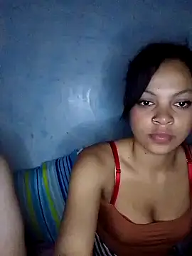 Snapshot of BlakeandRouse chatting on October 14, 10:53 pm BlakeandRouse online show from October 14, 10:53 pm