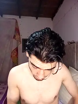 Snapshot of BlakeandRouse chatting on January 17, 3:21 am BlakeandRouse online show from January 17, 3:21 am