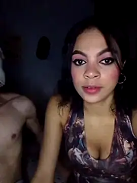 Snapshot of BlakeandRouse chatting on December 20, 11:07 pm BlakeandRouse online show from December 20, 11:07 pm