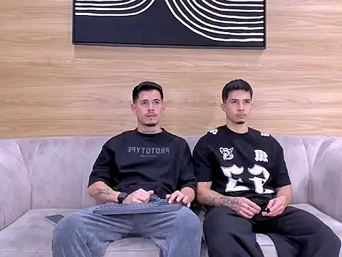 hell twink online show from April 13, 1:53 am