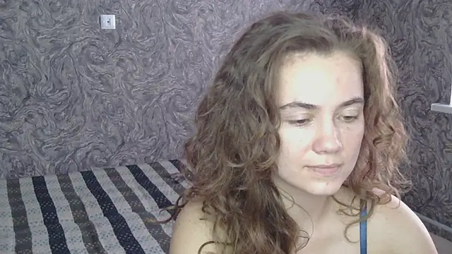 CurlyNed online show from February 6, 11:20 am