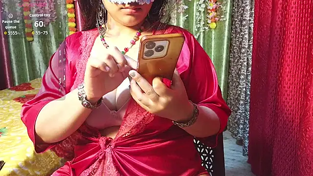 freesoul272002 online show from December 3, 7:46 pm