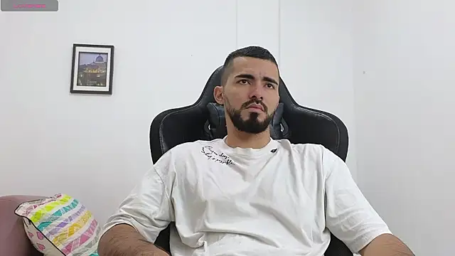 Massimoo 07 online show from February 13, 4:07 pm