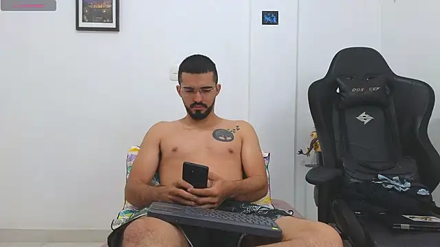 Massimoo 07 online show from February 3, 6:24 pm