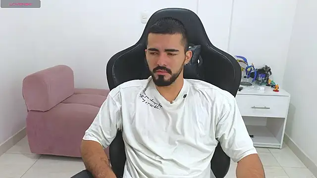 Massimoo 07 online show from February 6, 5:31 pm