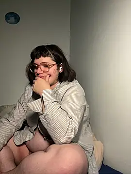  dwhorekin  online show from September 25, 8:37 pm