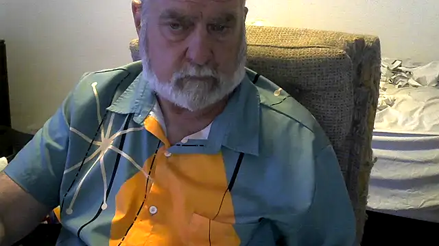 Snapshot of viejo_oso chatting on October 30, 3:16 am viejo oso online show from October 30, 3:16 am