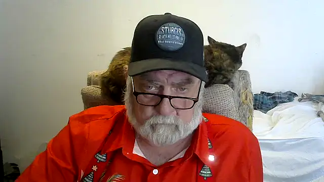 Snapshot of viejo_oso chatting on December 14, 10:37 pm viejo oso online show from December 14, 10:37 pm