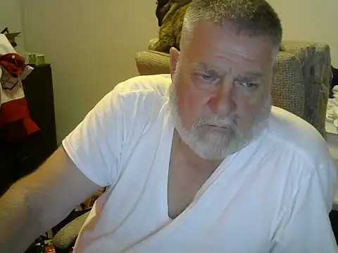 Snapshot of viejo_oso chatting on October 8, 3:52 am viejo oso online show from October 8, 3:52 am