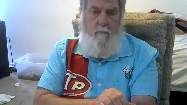 viejo oso online show from June 7, 5:56 am