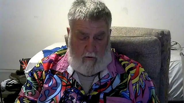 viejo oso online show from March 20, 3:40 am