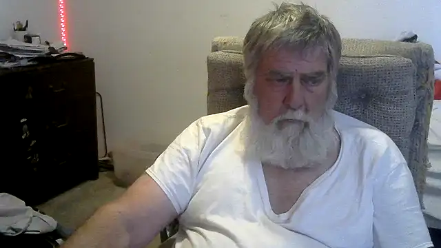 viejo oso online show from May 24, 10:20 pm