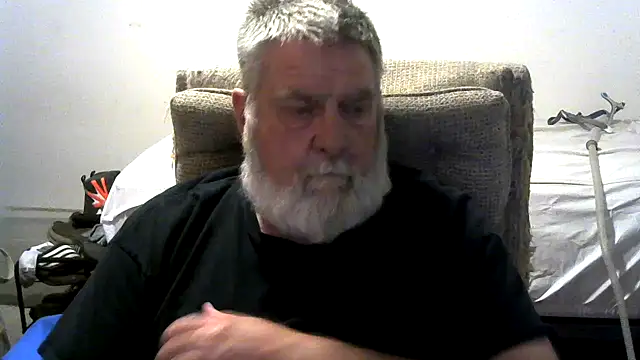 viejo oso online show from March 15, 5:03 am