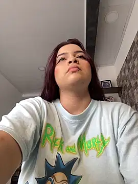 Snapshot of Sophia_cyrus11 chatting on February 8, 2:49 pm Sophia cyrus11 online show from February 8, 2:49 pm