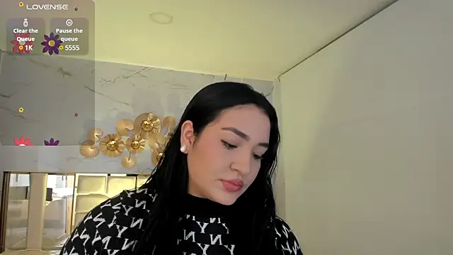 stefany duque1  online show from March 22, 2:16 am