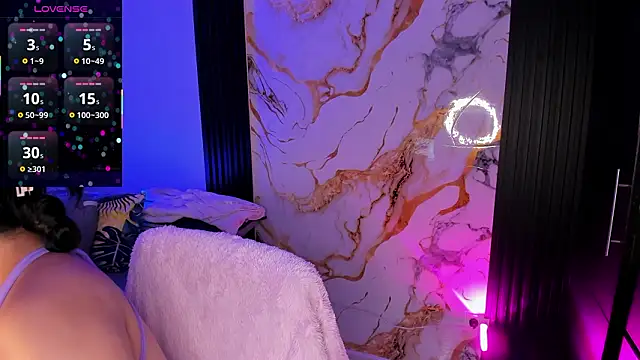 stefany duque1  online show from February 21, 12:45 am