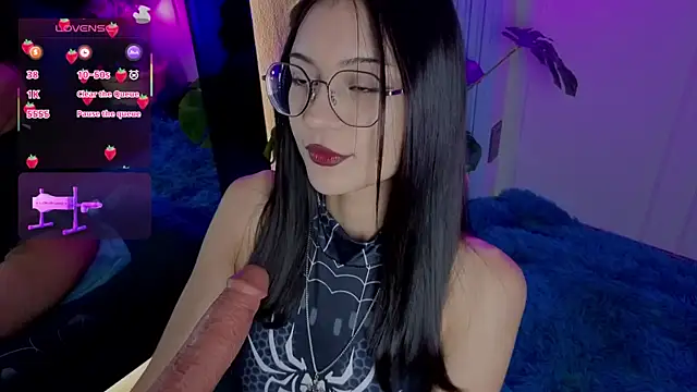 Abbydreams  online show from April 3, 2:34 pm