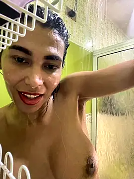 Snapshot of Ebonyxprincess_ chatting on November 9, 8:13 pm Ebonyxprincess online show from November 9, 8:13 pm