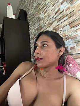Snapshot of Ebonyxprincess_ chatting on July 10, 5:35 pm Ebonyxprincess online show from July 10, 5:35 pm