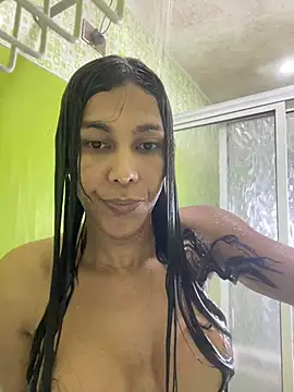 Snapshot of Ebonyxprincess_ chatting on June 11, 8:06 pm Ebonyxprincess online show from June 11, 8:06 pm